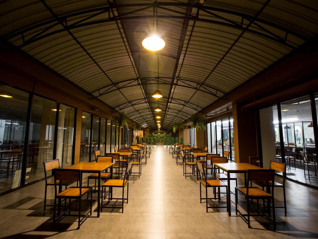 Ichapter Suvarnabhumi Bangkok Exterior photo